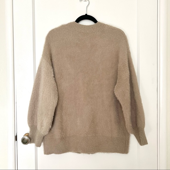 Oversized Cardigan - Picture 4 of 4